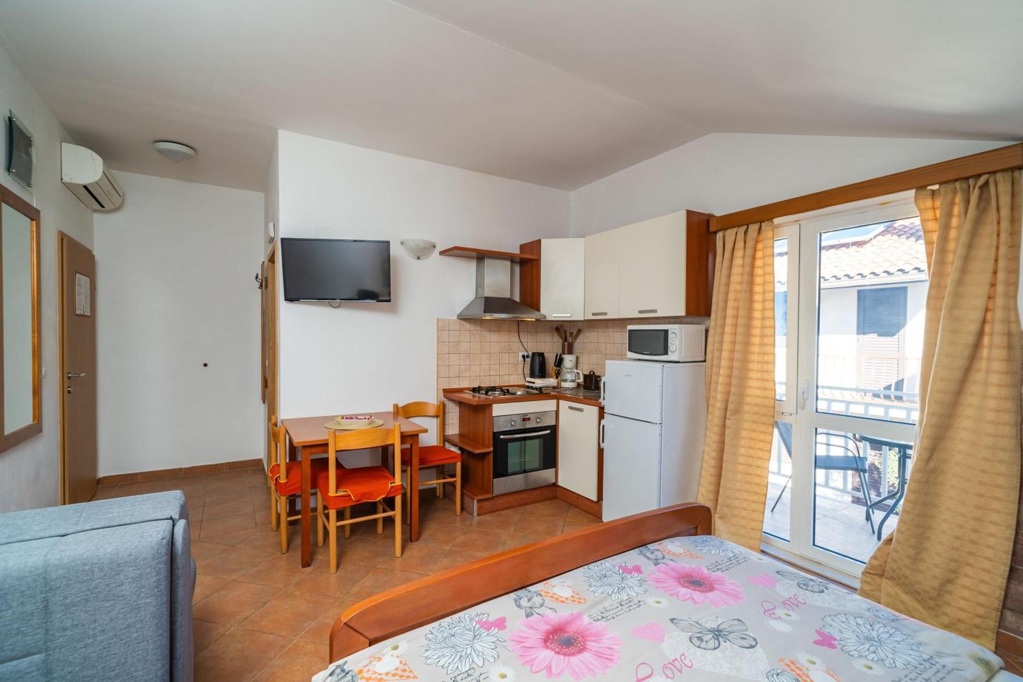 Apartments Senjo ซัฟทัท ภายนอก รูปภาพ